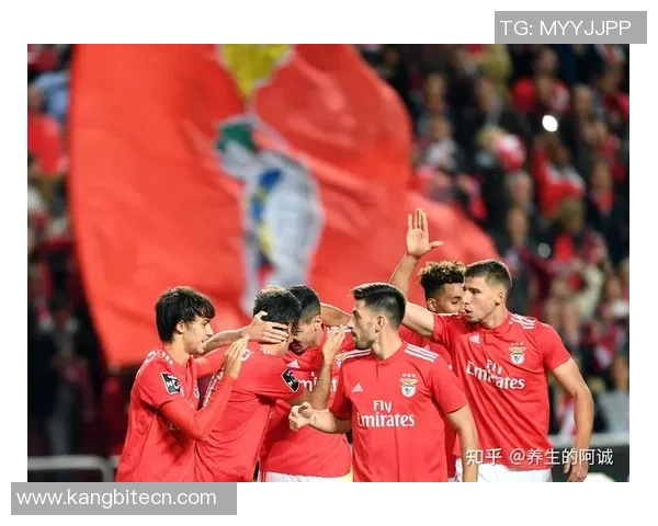 中超精彩对决本菲卡逆转多特蒙德引发全场热烈欢呼与数据分析