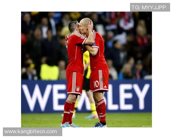 本菲卡顽强逼平拜仁世界杯赛场爆冷引发全场欢呼