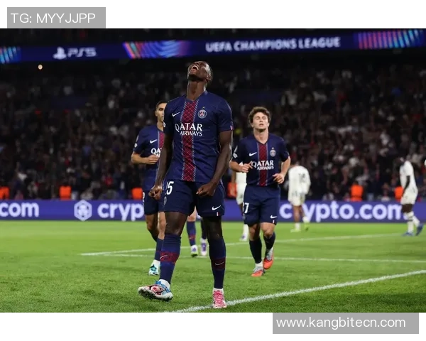 英超激战：拜仁3-0巴黎圣日耳曼全场数据解析引发热议