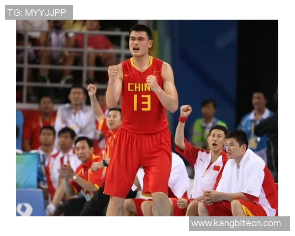 姚明亲临亚锦赛现场助威中国队展现篮球魅力与激情 姚明亲临亚锦赛现场助威中国队展现篮球魅力与激情