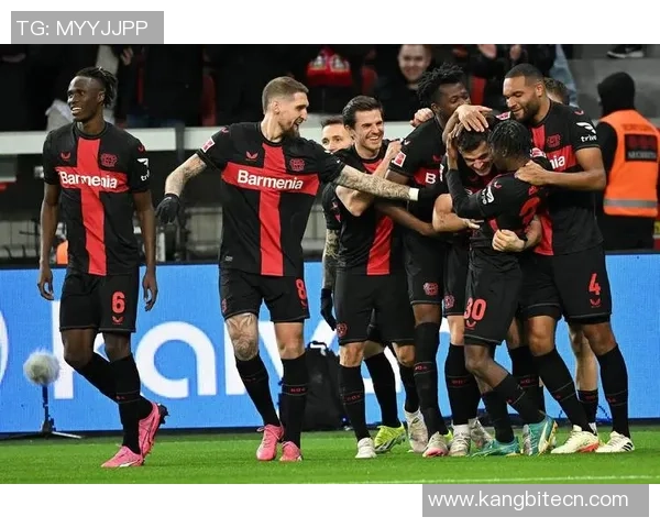 欧冠激战:本菲卡与曼联鏖战成平局十大精彩进球回顾 欧冠激战:本菲卡与曼联鏖战成平局十大精彩进球回顾