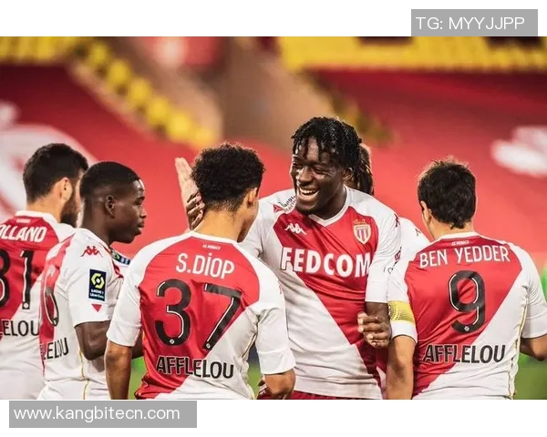 曼城友谊赛大胜巴萨点球大战引发争议与热议 曼城友谊赛大胜巴萨点球大战引发争议与热议